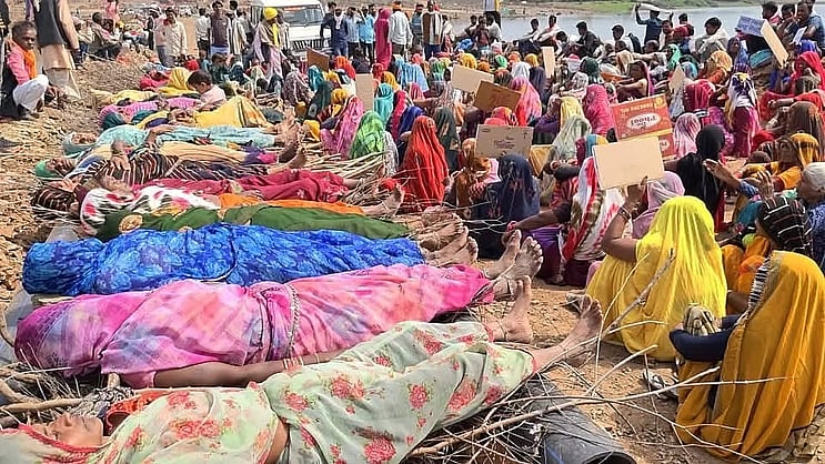 Read more about the article विकास या विनाश?  – मध्य प्रदेश का खौफनाक ‘चिता आंदोलन