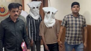ऑनलाइन ट्रेडिंग के नाम पर ठगी का खुलासा, दिल्ली पुलिस ने शाहदरा से दो युवकों को दबोचा